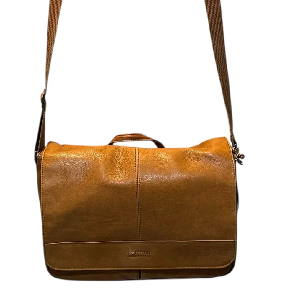 Kenneth Cole Reaction Men's Tan Leather Messenger Bag
